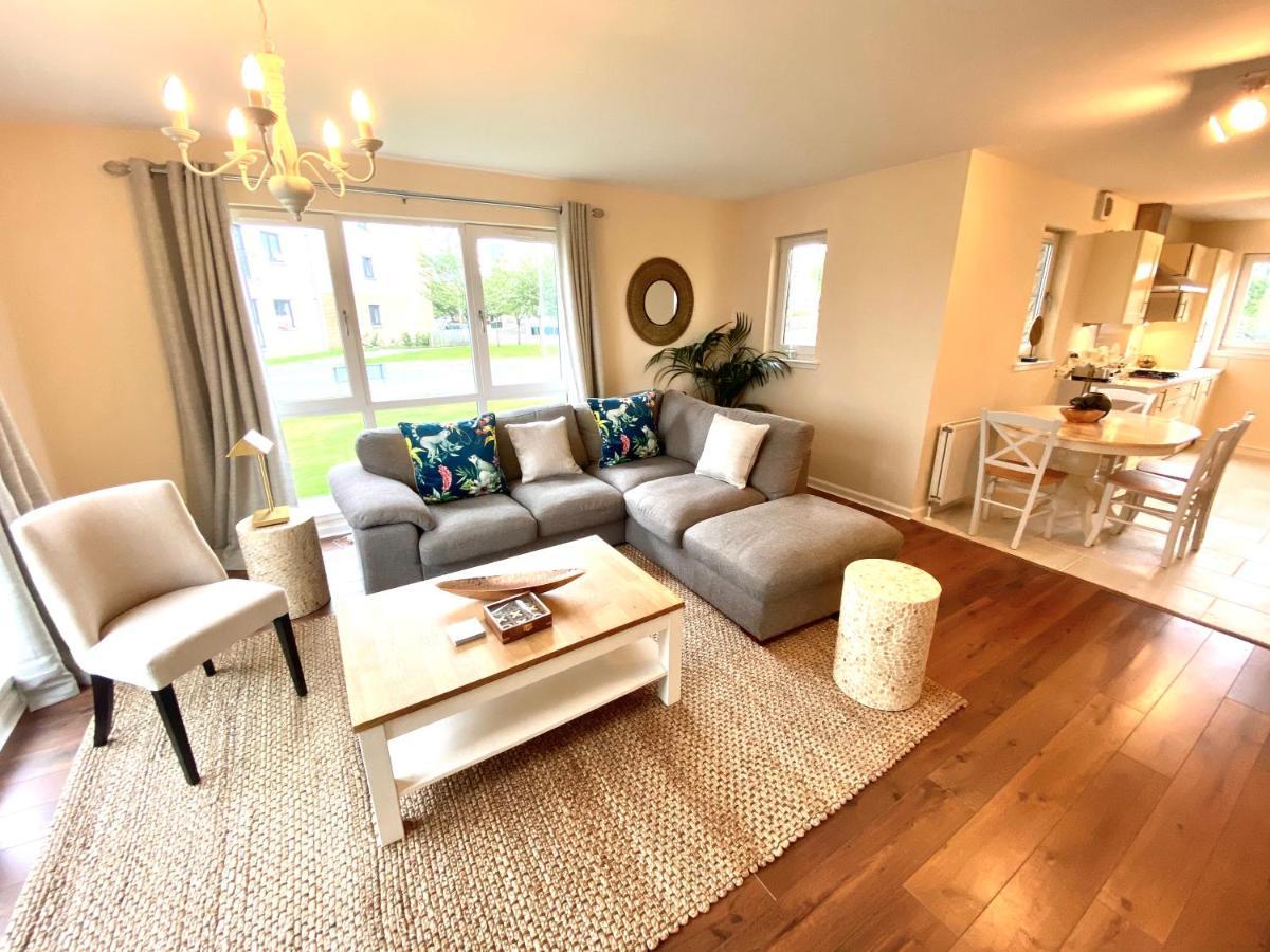 Monart Stylish City Centre Apartment, 2 Bed, Sleeps 6 Perth Exterior photo